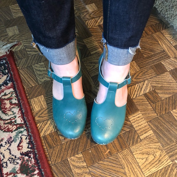 swedish hasbeens t strap